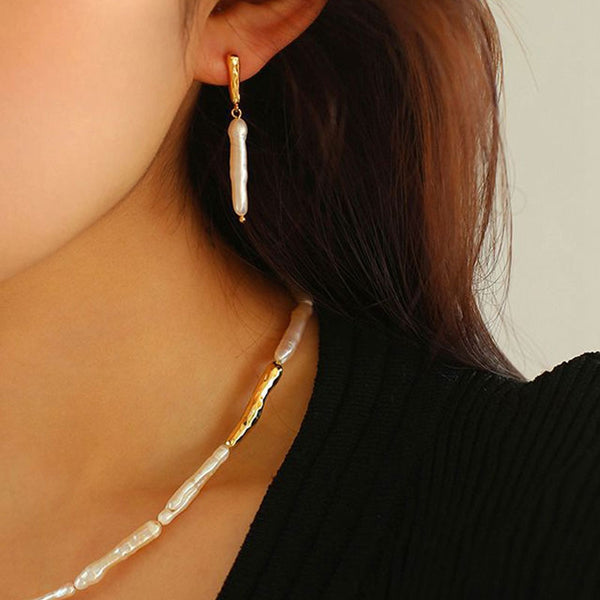 Glamorous Two Tone 18K Gold Plated Stick Baroque Pearl Drop Earrings