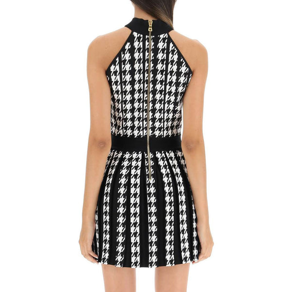 Contrast Buttoned Houndstooth Print Sleeveless Fit and Flare Mini Pleated Sweater Dress