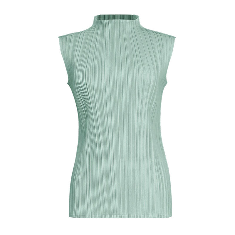Comfy Solid Color Mock Neck Slim Fit Pleated Sleeveless Top