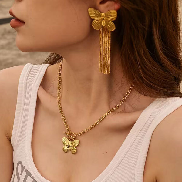 Daring 18K Gold Plated Butterfly Stud Curb Chain Tassel Drop Earrings