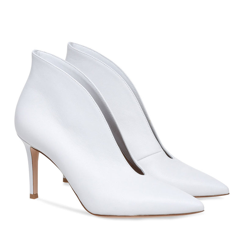 Classy Pointed Toe Stiletto Faux Leather Vamp Ankle Boots - White