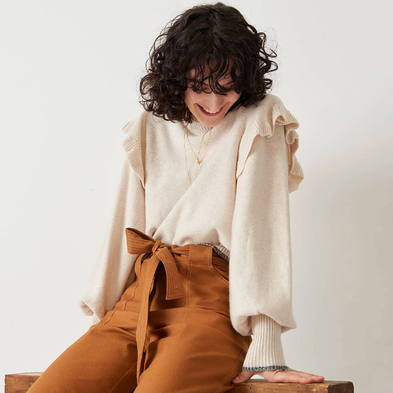 Contrast Piping Ruffle Puff Sleeve Round Neck Pullover Sweater - Beige